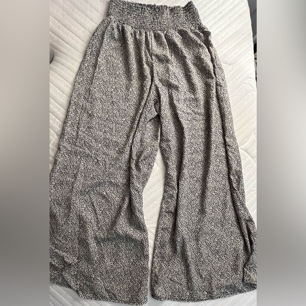 Black and white pants